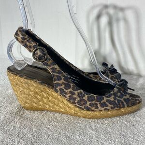 Montego Bay Club Leopard Print Peep Toe Jute Wedge Heel Sandals w Bows 8.5